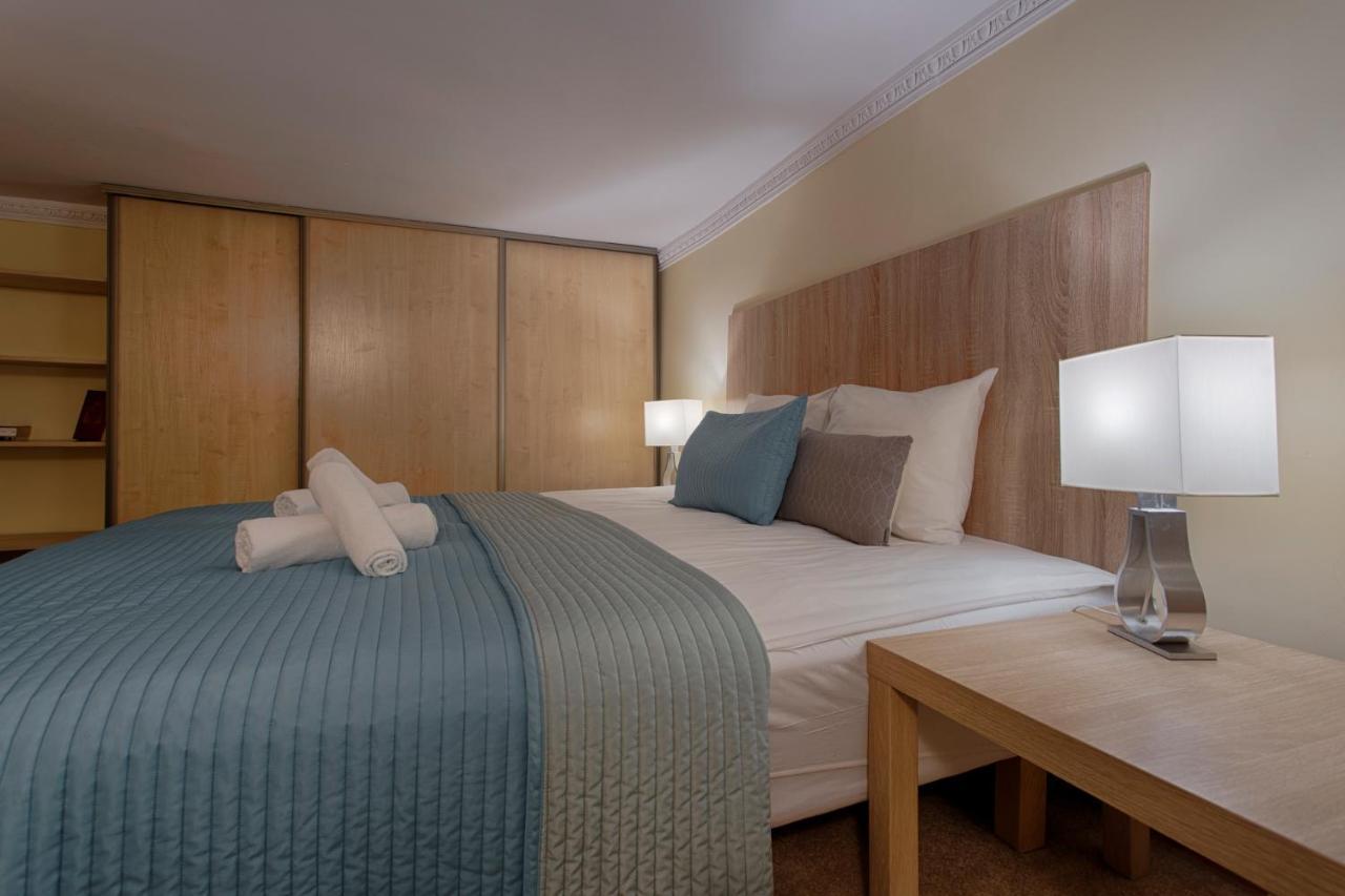 Tyzenhauz Apartments Economy Краков Экстерьер фото