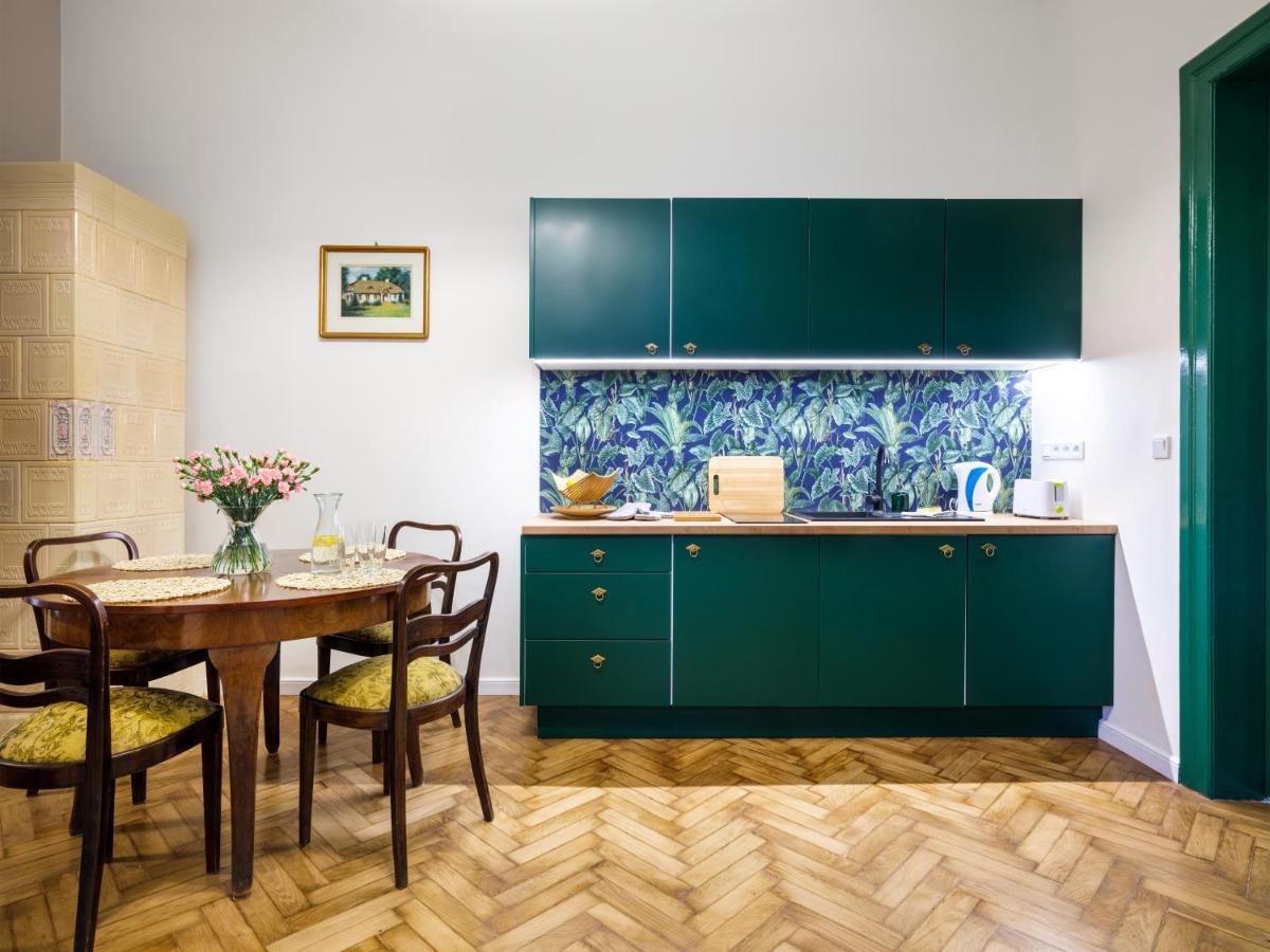 Tyzenhauz Apartments Economy Краков Экстерьер фото